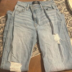 Hollister Ultra High Rise Dad Jeans
